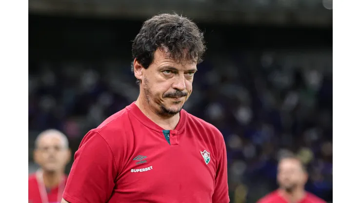 Fernando Diniz treinando o Fluminense em 2023