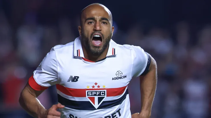 Lucas Moura em campo pelo São Paulo. Foto: Marcello Zambrana/AGIF