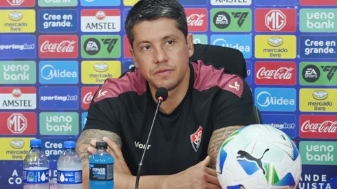 Thiago Carpini, técnico do Vitória. Walmir Cirne/AGIF
