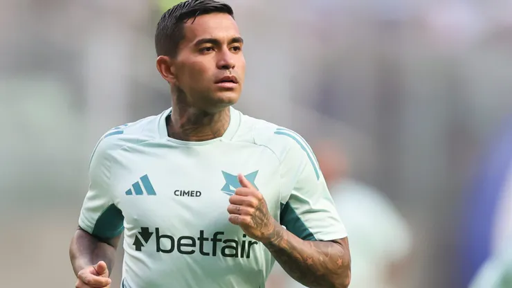 - Dudu jogador do Cruzeiro