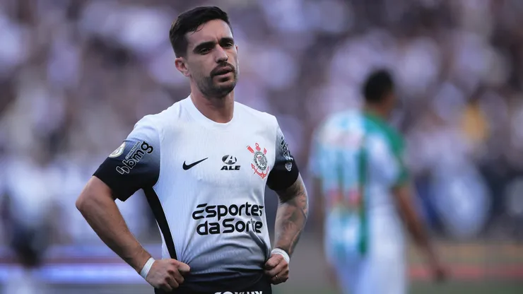 SP - SAO PAULO - 04/08/2024 - BRASILEIRO A 2024, CORINTHIANS X JUVENTUDE - Igor Coronado jogador do Corinthians durante partida contra o Juventude no estadio Arena Corinthians pelo campeonato Brasileiro A 2024. Foto: Ettore Chiereguini/AGIF