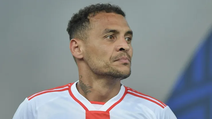 Alan Patrick durante confronto contra o Flamengo no Campeonato Brasileiro de 2025.