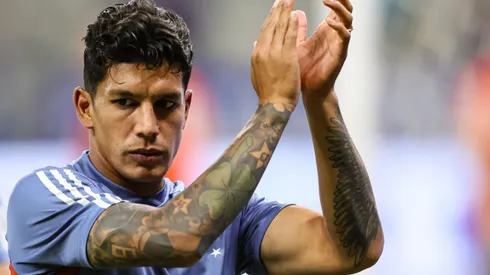 Lucas Romero durante aquecimento antes do confronto contra o Grêmio no Brasileirão de 2024. Foto: Gilson Lobo/AGIF