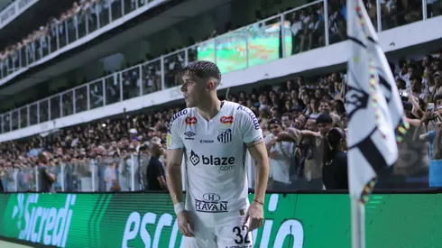 Rollheiser, meia do Santos, que poderia ter ido para o Flamengo. Fabio Giannelli/AGIF