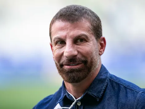 Pedrinho abre o jogo sobre negociação com Fernando Diniz no Vasco