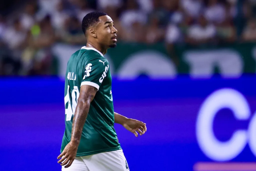SP – SAO PAULO – 16/02/2025 – PAULISTA 2025, PALMEIRAS X SAO PAULO – Allan jogador do Palmeiras durante partida contra o Sao Paulo no estadio Arena Allianz Parque pelo campeonato Paulista 2025. Foto: Marcello Zambrana/AGIF