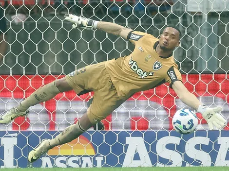 CBF 'vaza' áudios do VAR em não expulsão de John, do Botafogo, contra o Bahia