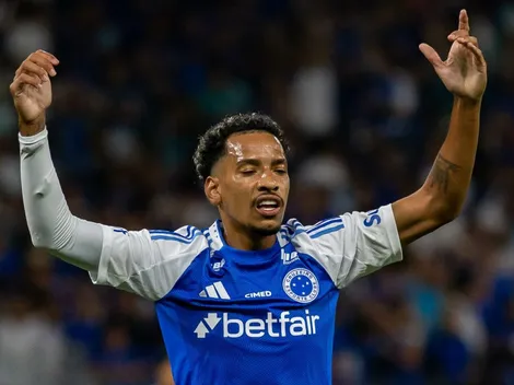 Matheus Pereira é exaltado pela torcida por atuação em Cruzeiro x Flamengo