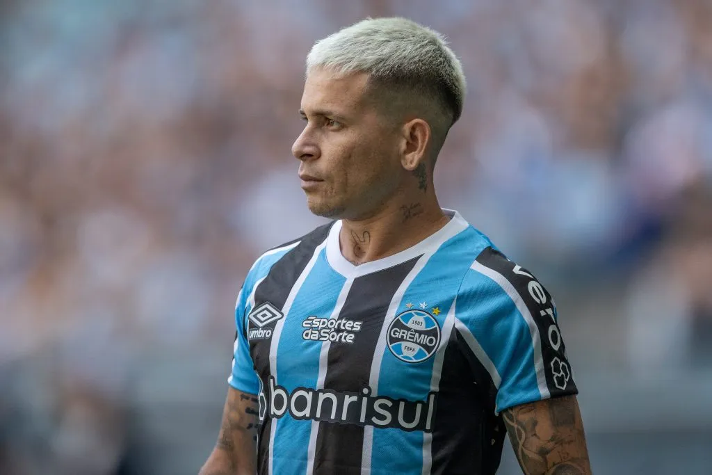 RS – PORTO ALEGRE – 08/12/2024 – BRASILEIRO A 2024, GREMIO X CORINTHIANS – Soteldo jogador do Gremio durante partida contra o Corinthians no estadio Arena do Gremio pelo campeonato Brasileiro A 2024. Foto: Liamara Polli/AGIF