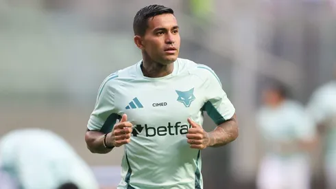Dudu durante confronto contra o Itabirito no Campeonato Mineiro de 2025.