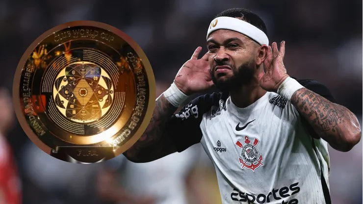 Fiel torcida pediu Corinthians de Memphis Depay no Super Mundial. Foto: AGIF