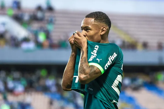 Allan jogador do Palmeiras, comemora seu gol na Arena Barueri pela Copa Sao Paulo 2024. Foto: Marcello Zambrana/AGIF