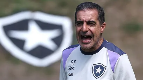 Renato Paiva, treinador do Botafogo – Foto: Vitor Silva/Botafogo.