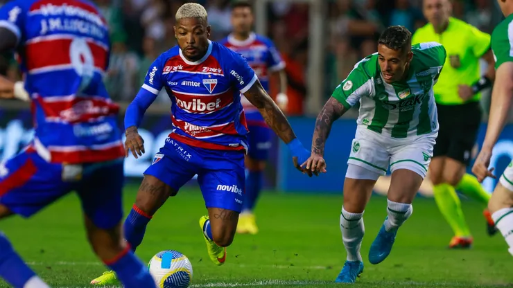 Marinho jogador do Fortaleza durante partida contra o Juventude no estádio Alfredo Jaconi pelo campeonato Brasileiro A 2024. Foto: Luiz Erbes/AGIF