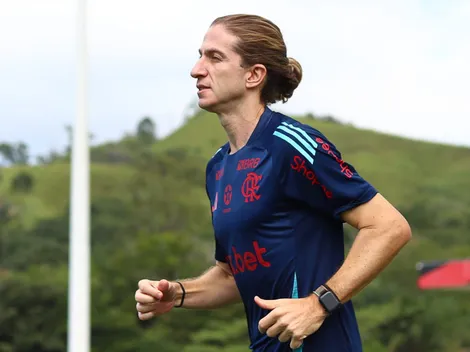 Casagrande revela pressão aumentar em Filipe Luís por JJ estar livre no mercado