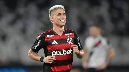 RJ – RIO DE JANEIRO – 01/03/2025 – CARIOCA 2025, VASCO X FLAMENGO – Luiz Araujo jogador do Flamengo durante partida contra o Vasco no estadio Engenhao pelo campeonato Carioca 2025. Foto: Thiago Ribeiro/AGIF
