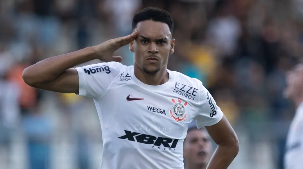 João Pedro Tchoca, zagueiro do Corinthians. Foto: Leonardo Lima/AGIF