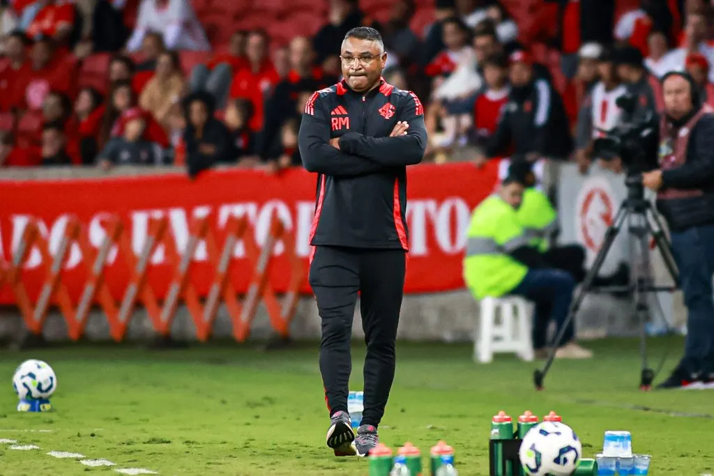 Roger Machado técnico do Internacional durante partida contra o Maracanã -Foto: Maxi Franzoi/AGIF