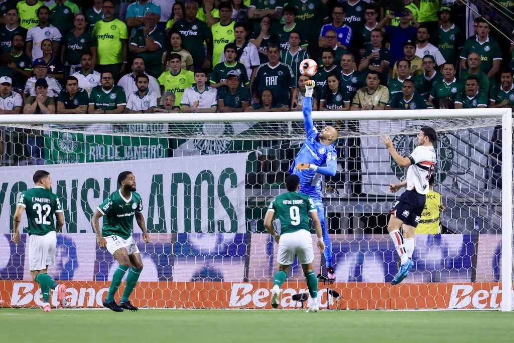 SP – SAO PAULO – 10/03/2025 – PAULISTA 2025, PALMEIRAS X SAO PAULO – Weverton goleiro do Palmeiras durante partida contra o Sao Paulo no estadio Arena Allianz Parque pelo campeonato Paulista 2025. Foto: Marcello Zambrana/AGIF