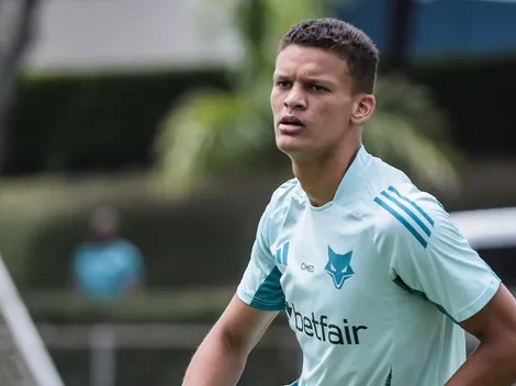 Janderson, do Cruzeiro, passa por cirurgia após sofrer grave lesão