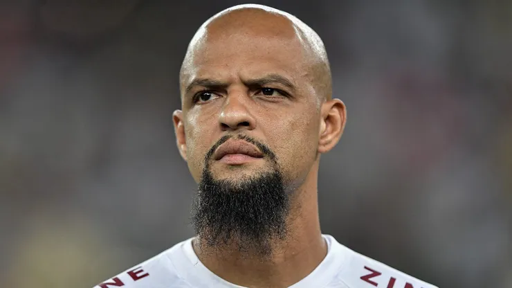 Felipe Melo durante confronto contra o Paysandu na Copa do Brasil de 2023.
