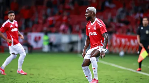 Ramon jogador do Internacional durante partida contra o Maracana no estadio Beira-Rio pelo campeonato [COMPETICAO].