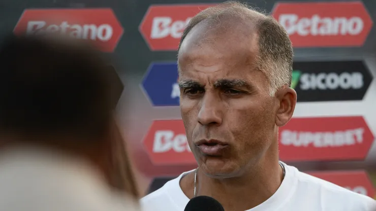 Felipe tecnico do Vasco durante entrevista antes do jogo contra o Vitoria no estadio Barradao pelo campeonato Brasileiro A 2025.