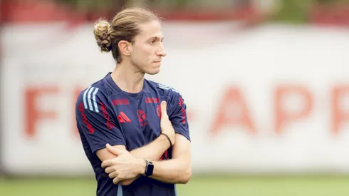 Filipe Luís em treino do Ninho da Gávea. Foto:Adriano Fontes/Flamengo