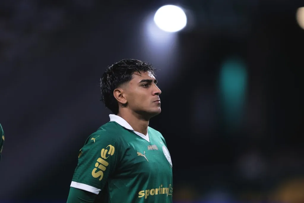 SP – SAO PAULO – 06/02/2025 – PAULISTA 2025, PALMEIRAS X CORINTHIANS – Facundo Torres jogador do Palmeiras durante partida contra o Corinthians no estadio Arena Allianz Parque pelo campeonato Paulista 2025. Foto: Ettore Chiereguini/AGIF