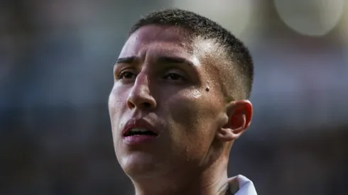 Monsalve jogador do Gremio comemora seu gol durante partida contra o Criciuma no estadio Heriberto Hulse pelo campeonato Brasileiro A 2024.