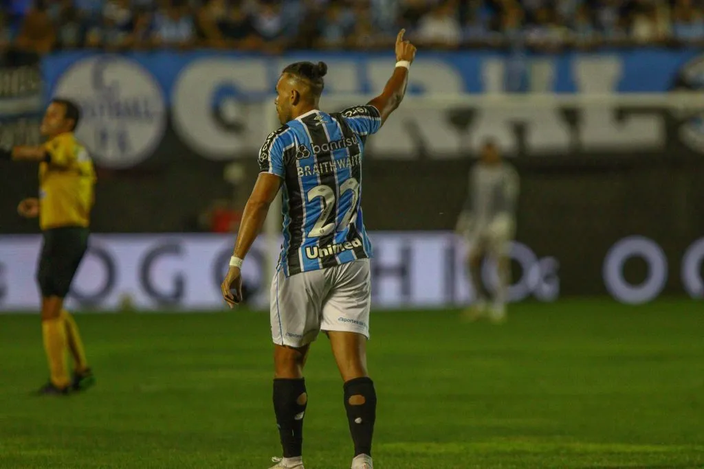 RS – PELOTAS – 22/01/2025 – GAUCHO 2025, BRASIL DE PELOTAS X GREMIO – Braithwaite jogador do Gremio durante partida contra o Brasil de Pelotas no estadio Bento Mendes de Freitas pelo campeonato Gaucho 2025. Foto: Volmer Perez/AGIF