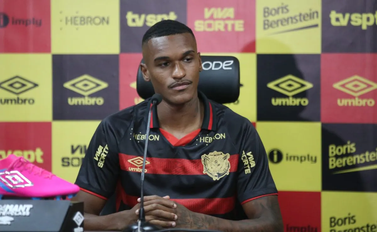 Athlético-PR mira chegada de Matheus Alexandre e prepara oferta ao Sport
