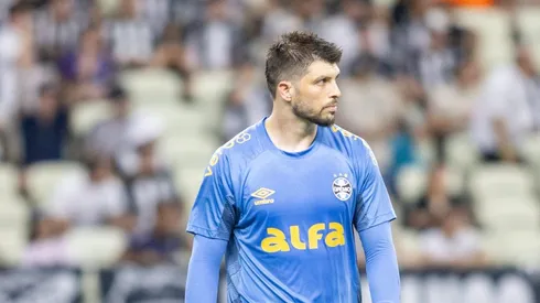 Tiago Volpi goleiro do Grêmio