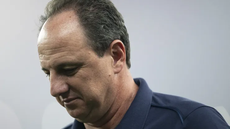 Rogerio Ceni tecnico do Bahia durante partida contra o Flamengo no estadio Maracana pelo campeonato Brasileiro A 2025. Foto: Jorge Rodrigues/AGIF
