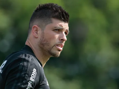 Notícia sobre Tiago Volpi agita o Grêmio