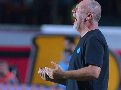 Mano Menezes terá novidades para enfrentar São Paulo no Brasileirão