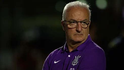 DORIVAL JUNIOR técnico do Corinthians durante partida contra o Mirassol no estádio Jose Maria de Campos Maia pelo campeonato Brasileiro A 2025. Foto: Joisel Amaral/AGIF