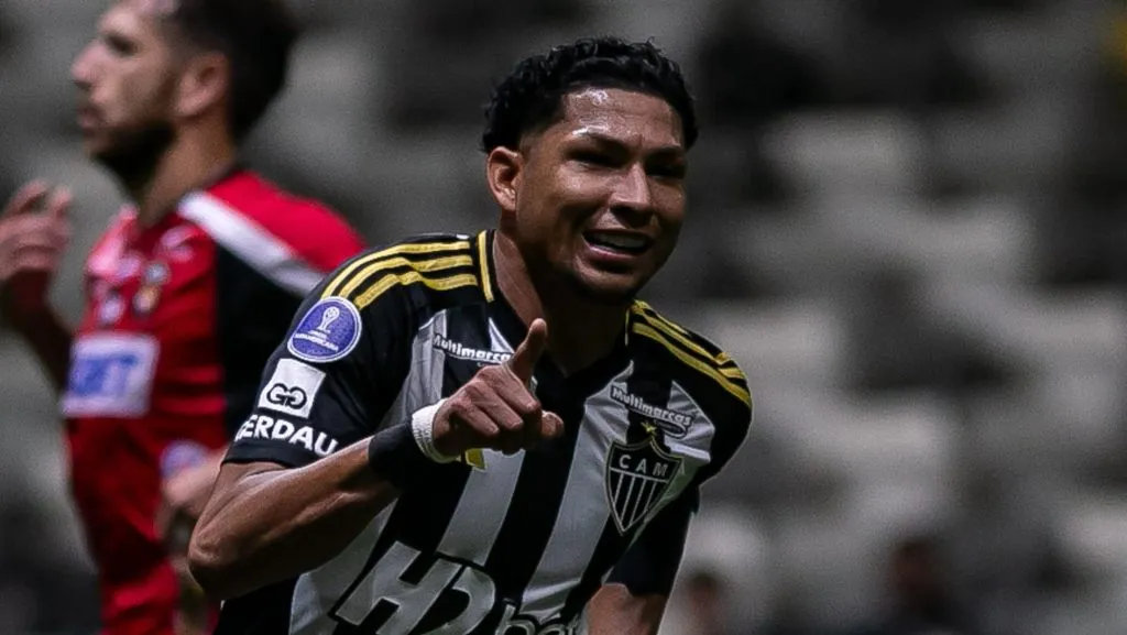 MG – BELO HORIZONTE – 15/05/2025 – COPA SUL-AMERICANA 2025, ATLETICO X CARACAS – Rony jogador do Atletico comemora seu gol durante partida contra o Caracas no estadio Arena MRV pelo campeonato Copa Sul-americana 2025. Foto: Fernando Moreno/AGIF