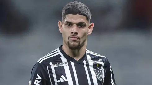 Rubens, do Atlético-MG, comenta sobre possível favoritismo do Cruzeiro em clássico