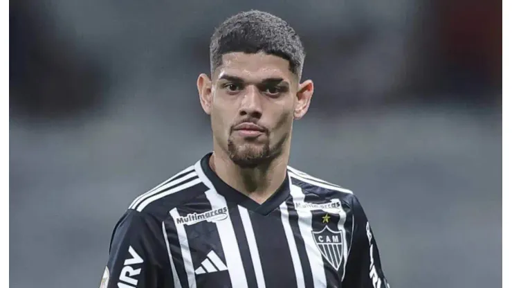 Rubens, do Atlético-MG, comenta sobre possível favoritismo do Cruzeiro em clássico