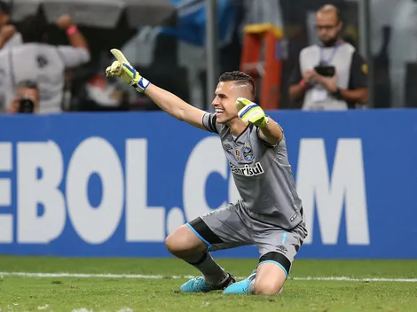 Grêmio avalia retorno de Grohe e observa mais dois goleiros
