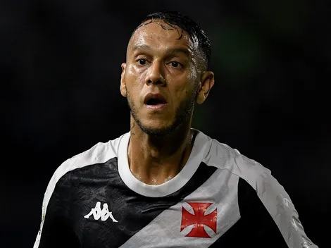 Souza ataca Edmundo e culpa ex-jogador por rebaixamento do Vasco