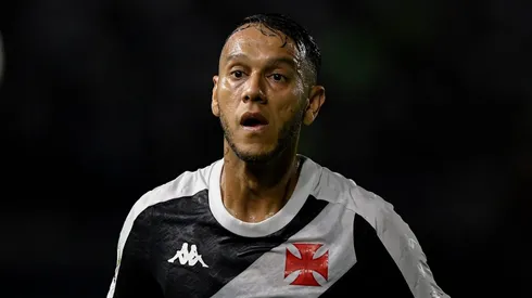 Souza durante confronto contra o Bragantino no Brasileirão de 2024.