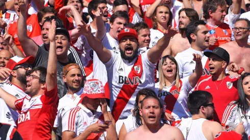 Torcida do River Plate esqueceu do São Paulo