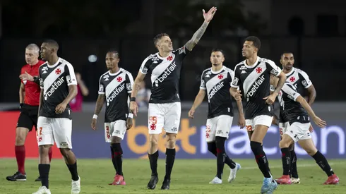 Vegetti comemorando gol em Vasco x Fortaleza. Jorge Rodrigues/AGIF