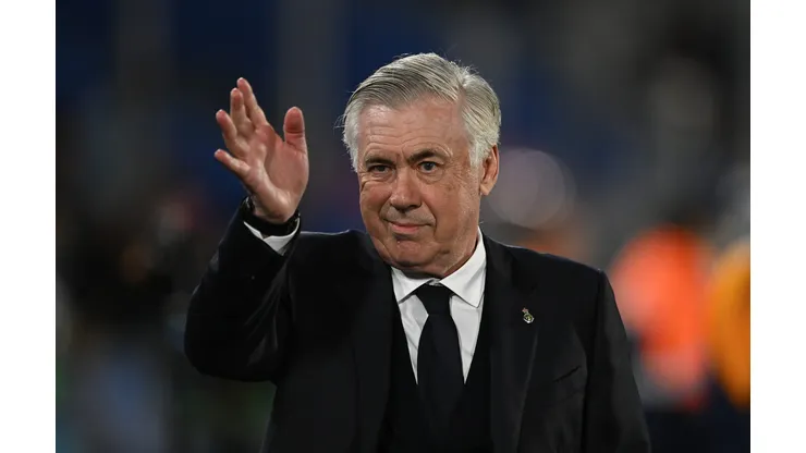 Carlo Ancelotti durante partida pelo Real Madrid.