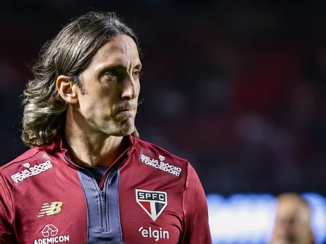 Zubeldía dá o aval e São Paulo pode fechar com centroavante argentino por empréstimo