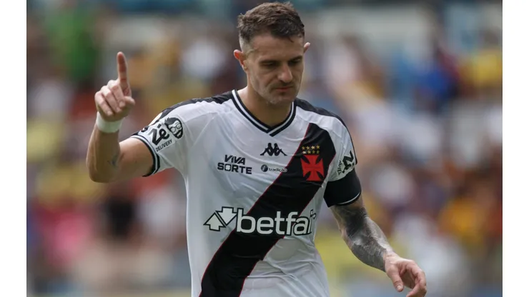 Gil Gomes/AGIF)