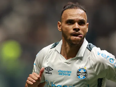 Braithwaite é duramente criticado após eliminação do Grêmio na Copa do Brasil