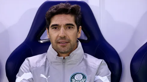 Abel Ferreira técnico do Palmeiras durante partida contra o São Paulo no estádio Arena Barueri pelo campeonato Brasileiro A 2025. Foto: Marcello Zambrana/AGIF